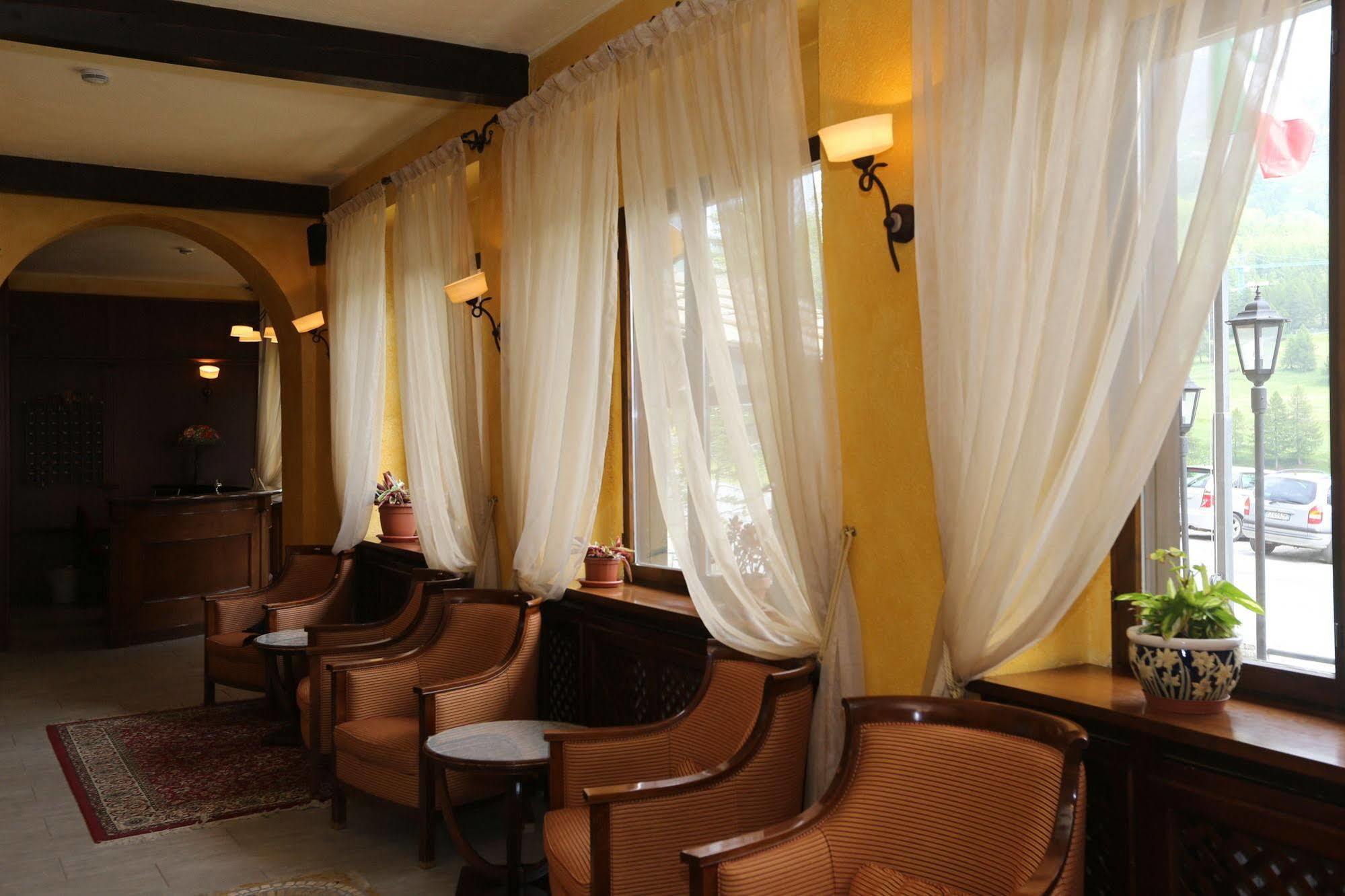 Hotel Belvedere Sestriere Exterior photo